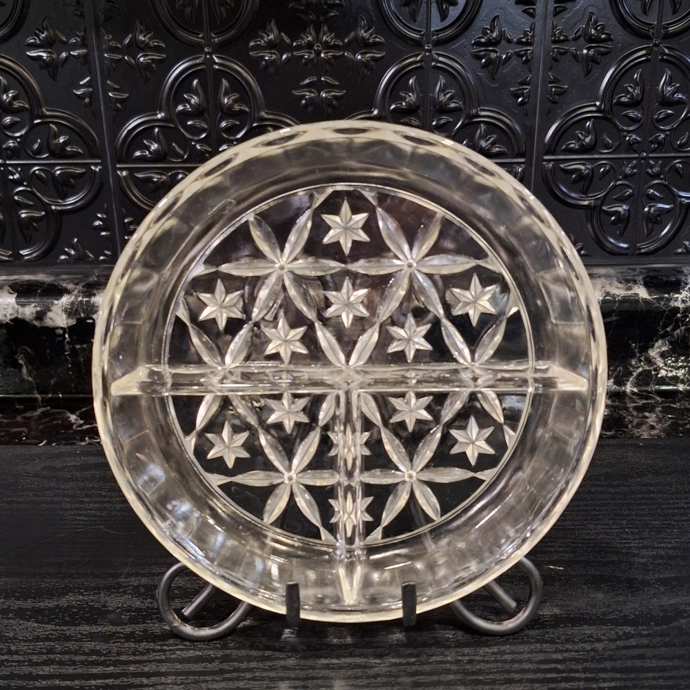 🖤Free W Bundle ~ Six Pointed Star Pressed Glass Relish Dish, Vintage Candy Dish